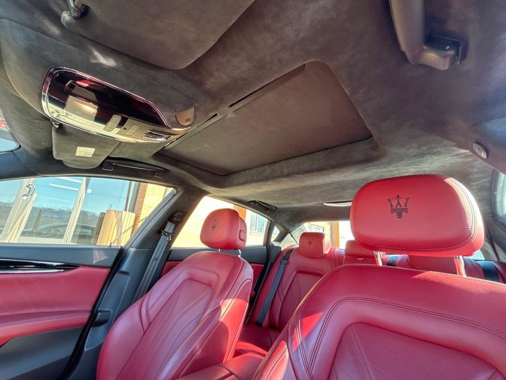 Used 2019 Maserati Quattroporte S GranLusso image 24