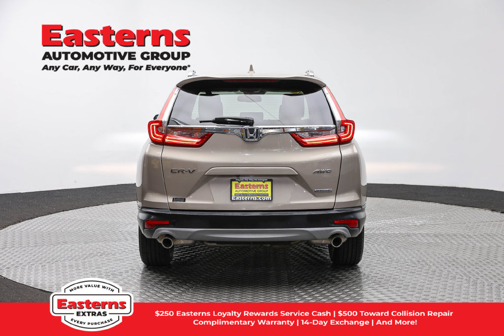 Used 2018 Honda CR-V Touring image 7