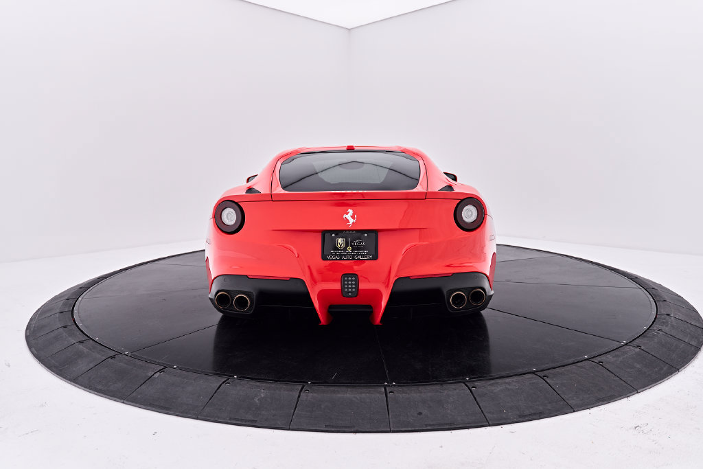 Used 2016 Ferrari F12 Berlinetta RWD image 16