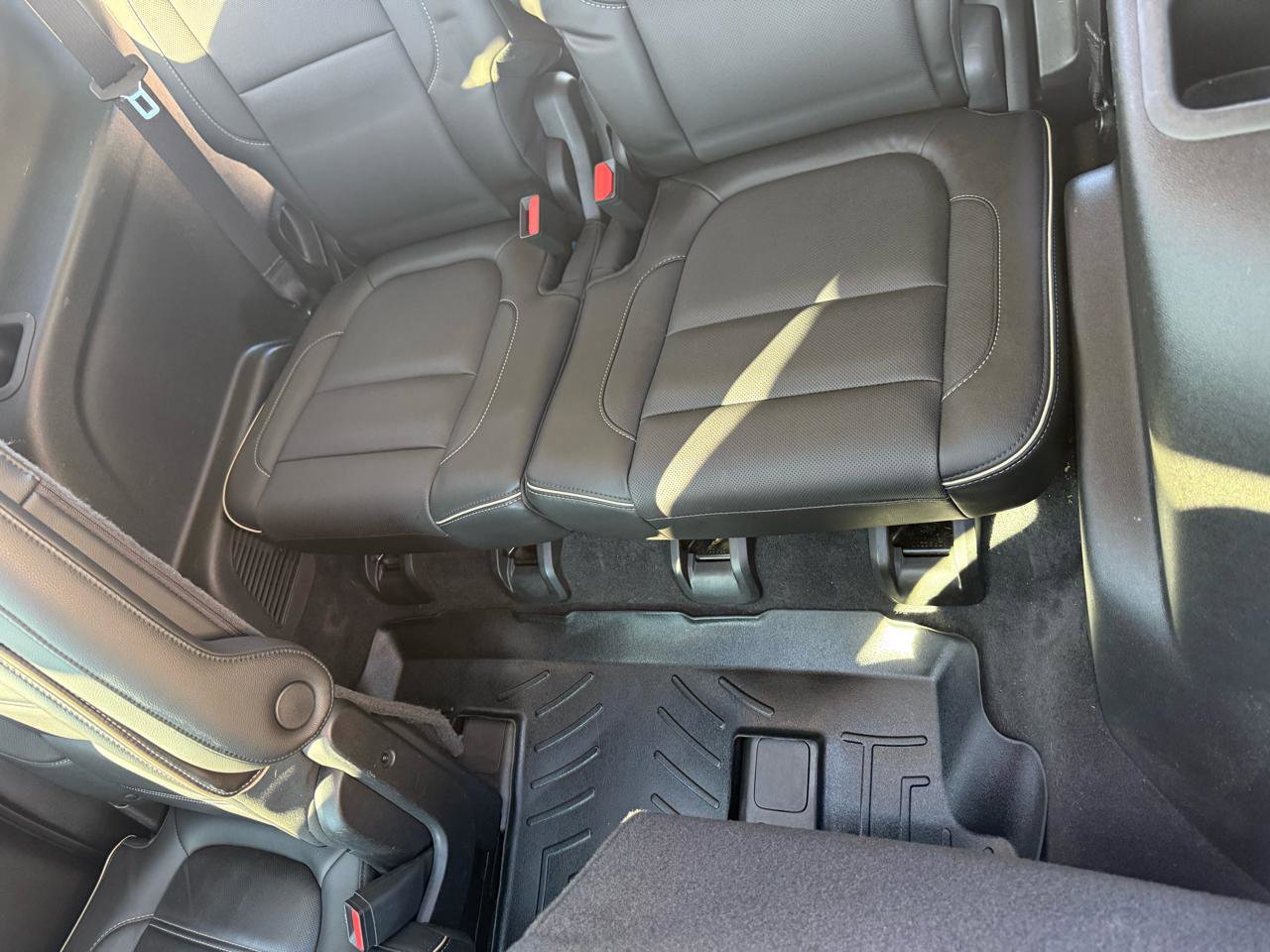 Used 2018 GMC Acadia Denali w/ Technology Package AWD/4WD image 51