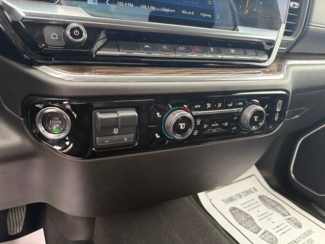 Used 2025 Chevrolet Silverado 1500 LT AWD/4WD image 35