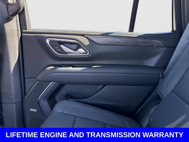 Used 2024 Chevrolet Tahoe LT w/ Luxury Package RWD image 16