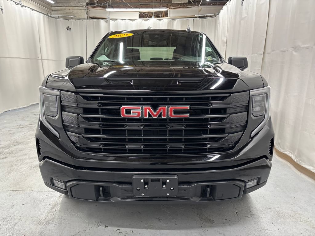 Used 2025 GMC Sierra 1500 Elevation image 8