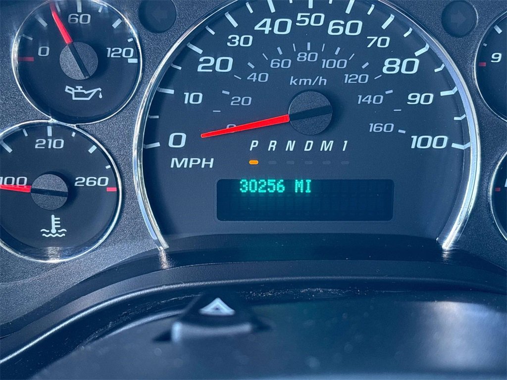 Used 2022 GMC Savana 3500 w/ Power Convenience Package image 15