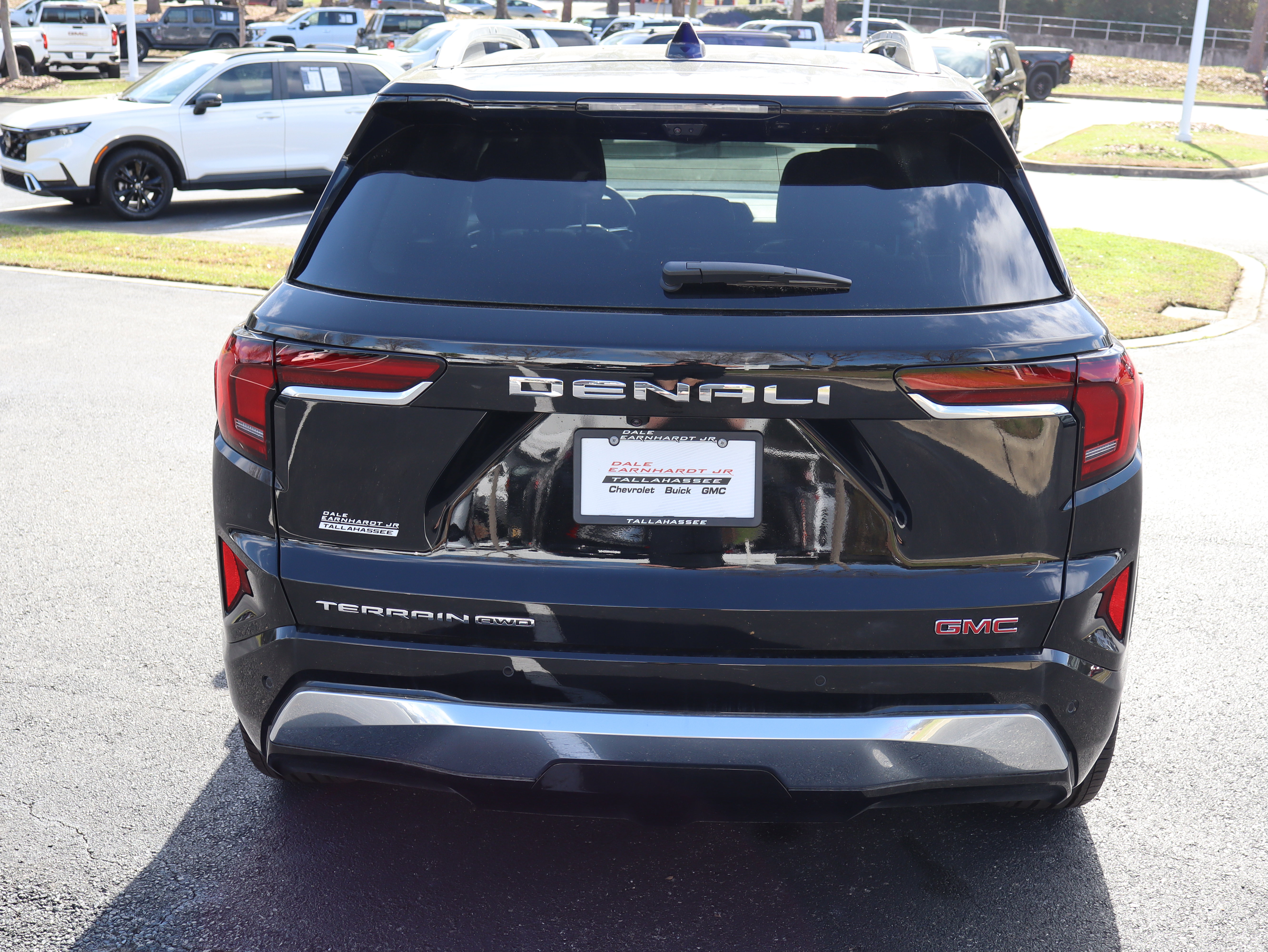 New 2026 GMC Terrain Denali w/ LPO, Floor Liner Package image 8