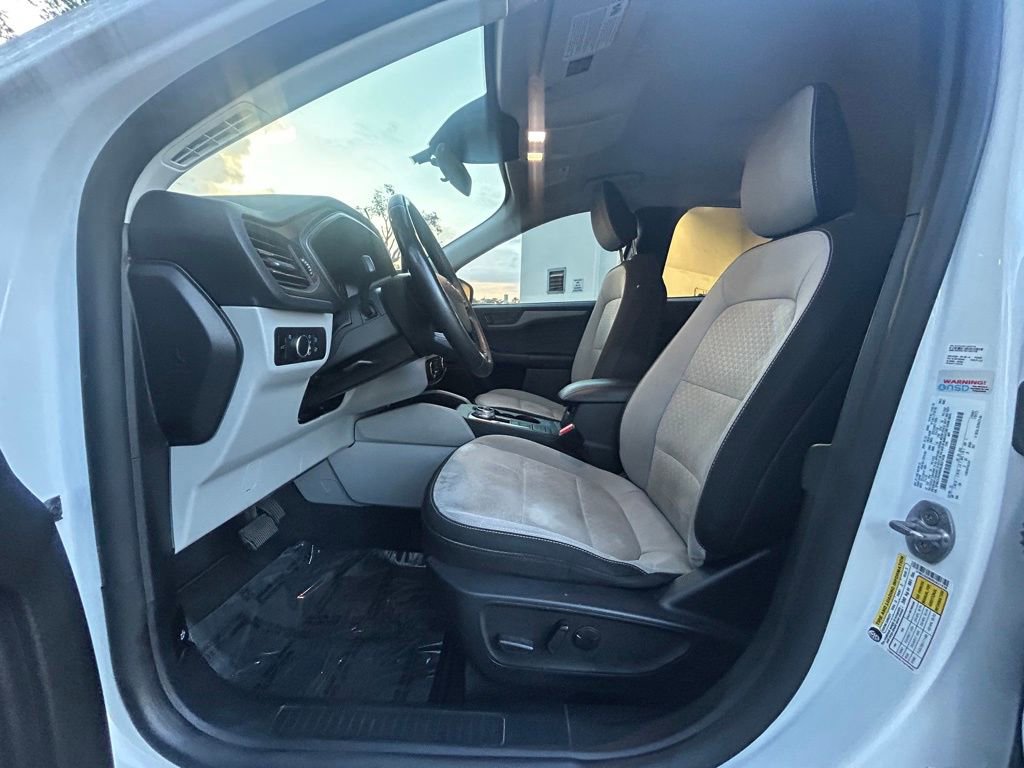Used 2024 Ford Escape Active w/ Cold Weather Package image 10