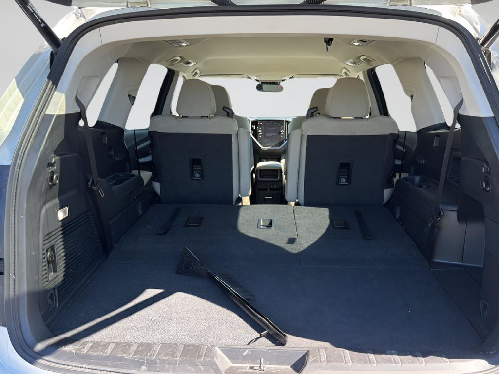 Used 2025 Subaru Ascent Premium AWD/4WD image 33