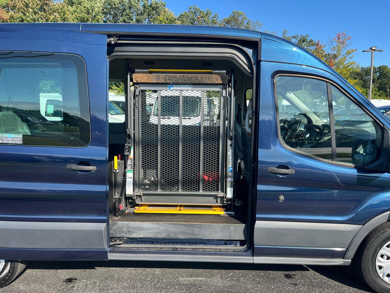 Used 2017 Ford Transit 350 XL RWD image 14