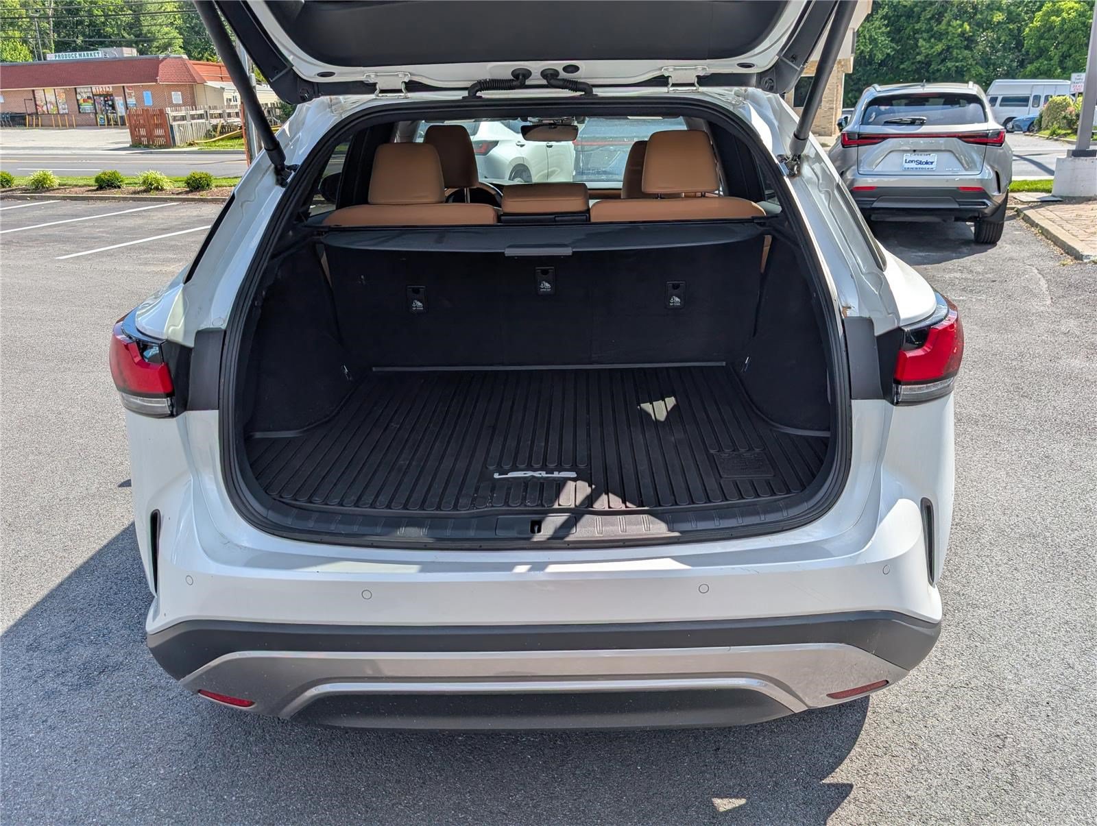 Certified 2024 Lexus RX 350 Premium w/ Accessory Package AWD/4WD image 13