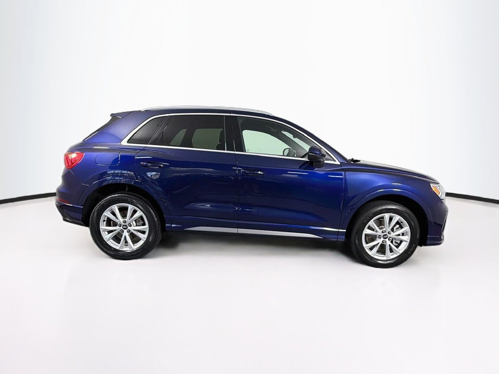 Used 2025 Audi Q3 2.0T Premium AWD/4WD image 11