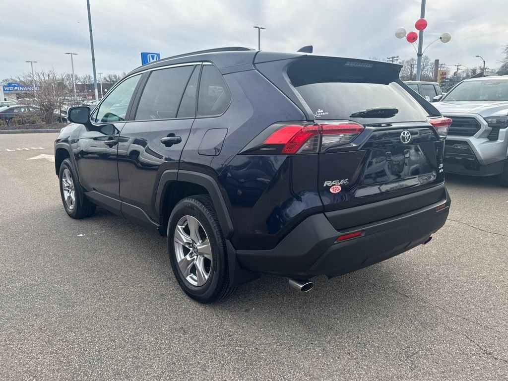 Used 2023 Toyota RAV4 XLE w/ Convenience Package image 5
