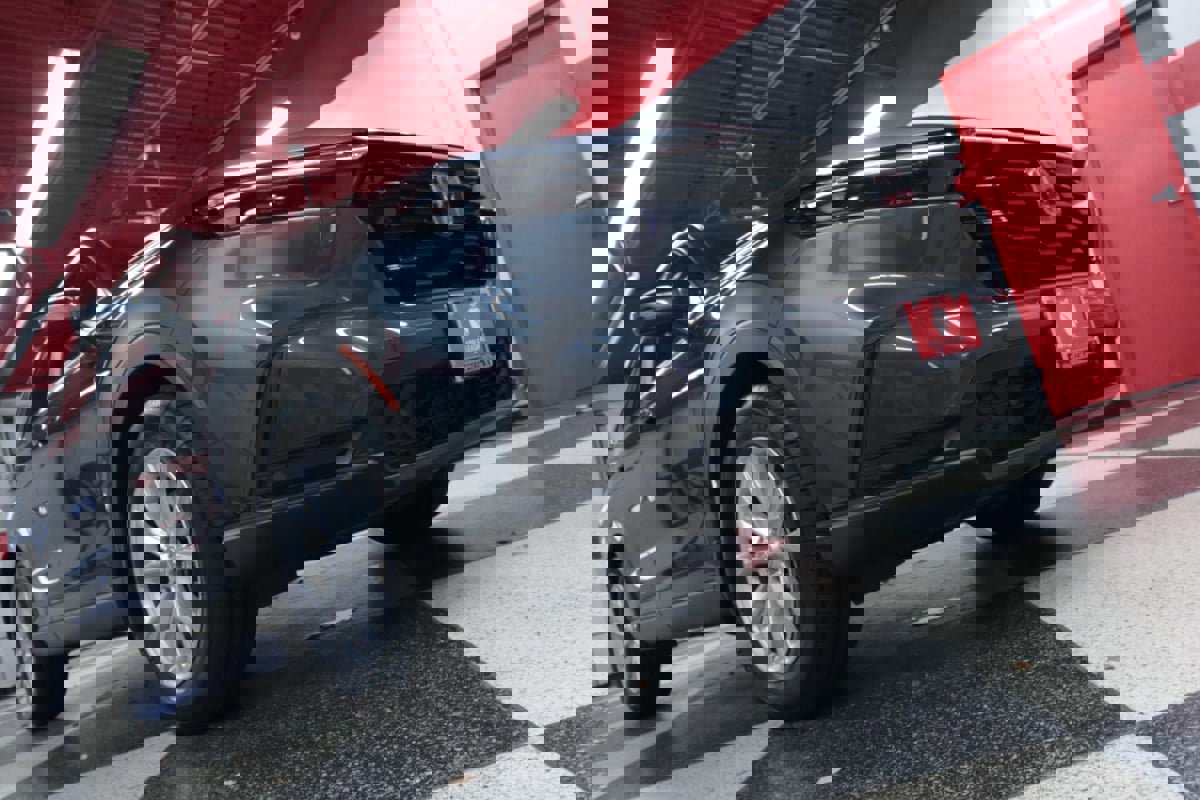 Used 2024 Honda CR-V EX-L image 32