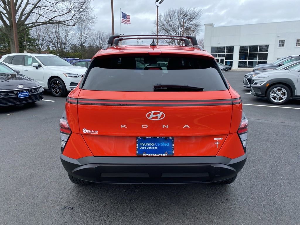 Certified 2025 Hyundai Kona SEL image 5