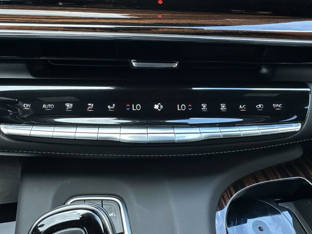 Certified 2023 Cadillac Escalade ESV Luxury RWD image 27