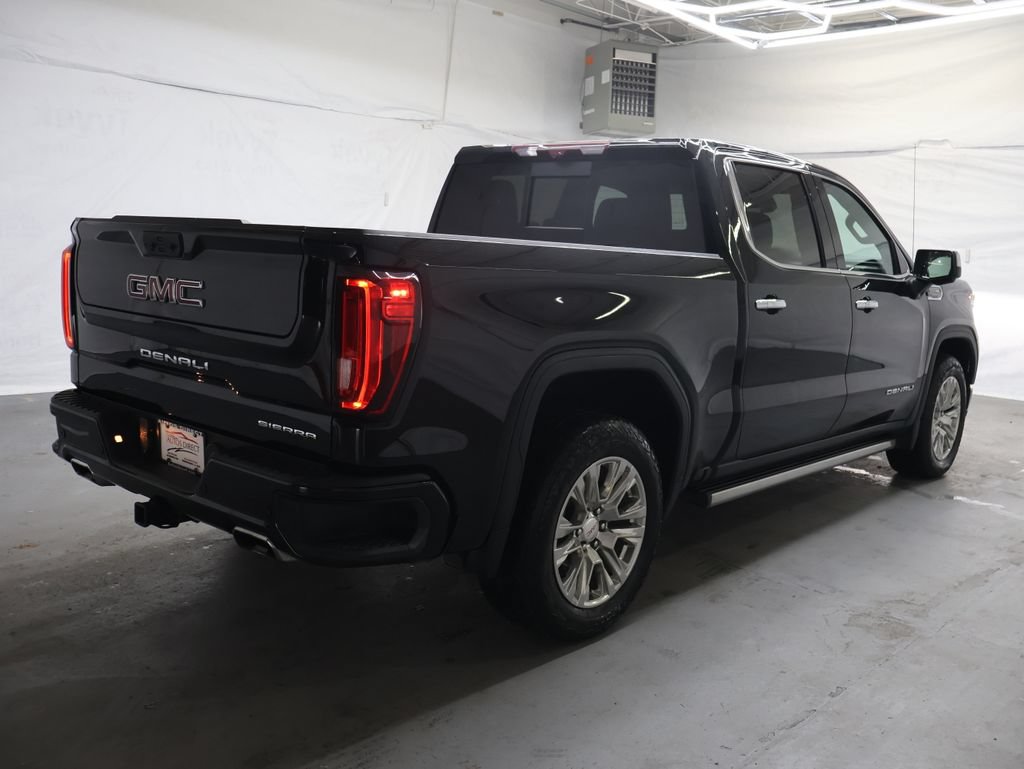 Used 2024 GMC Sierra 1500 Denali w/ Technology Package AWD/4WD image 7