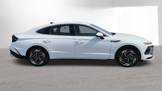 New 2026 Hyundai Sonata SEL AWD/4WD image 10