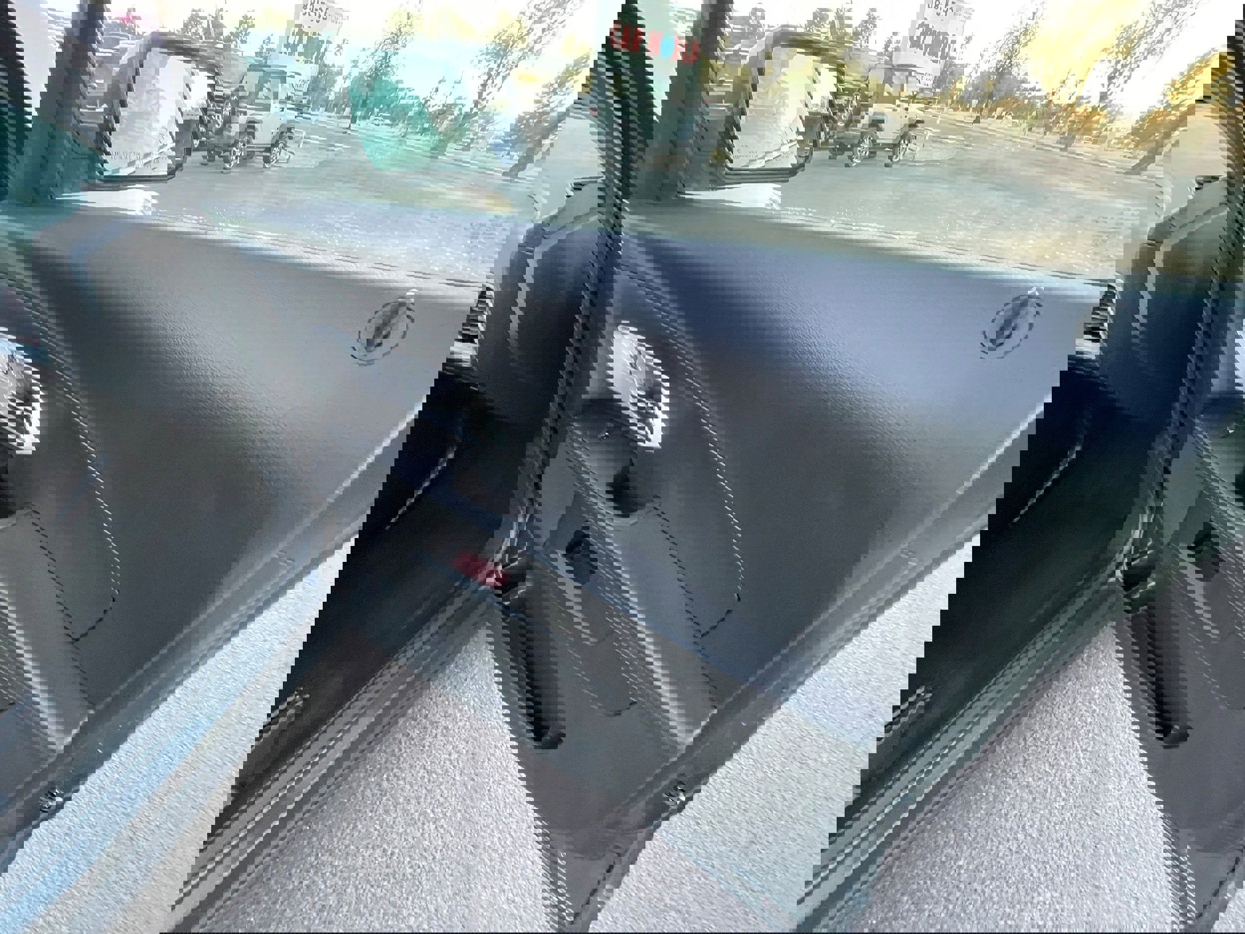 Used 2017 Chevrolet Equinox LT w/ Convenience Package image 20