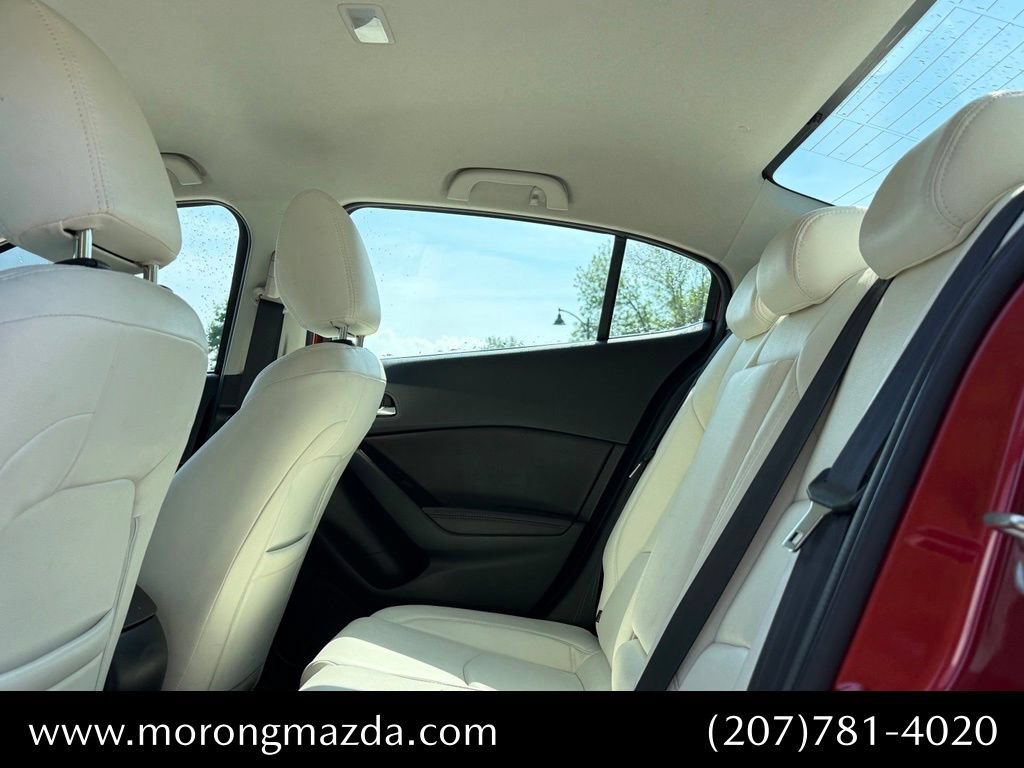 Used 2017 MAZDA MAZDA3 Touring FWD image 20