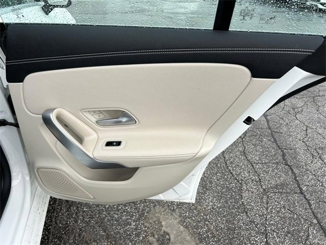 Certified 2023 Mercedes-Benz CLA 250 4MATIC image 27