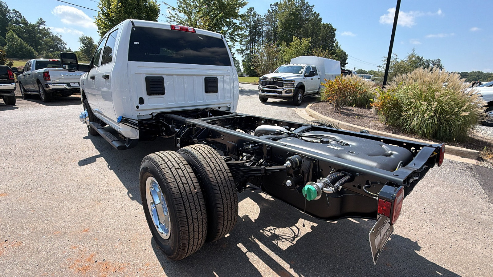 New 2027 RAM 3500 Tradesman w/ Chrome Appearance Group A AWD/4WD image 10