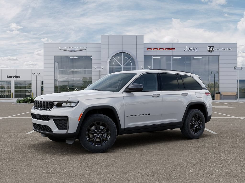 New 2026 Jeep Grand Cherokee Altitude AWD/4WD image 2