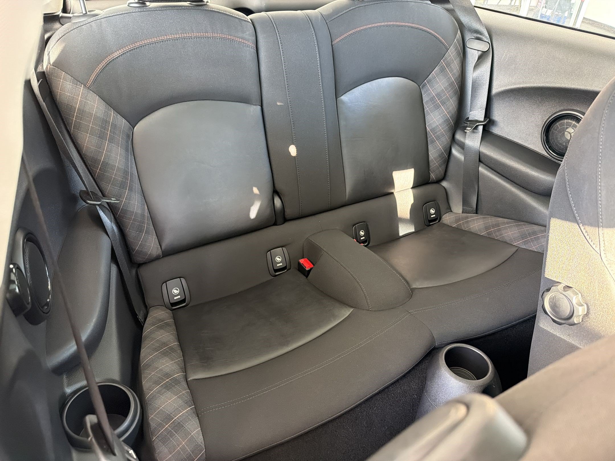Used 2017 MINI Cooper S FWD image 25