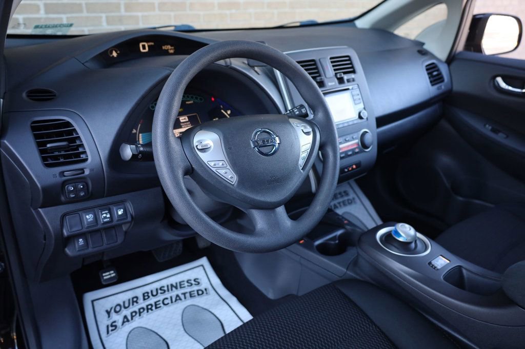 Used 2017 Nissan Leaf S w/ Charge Package image 13
