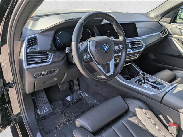 Used 2022 BMW X5 xDrive40i w/ Parking Assistance Package image 10