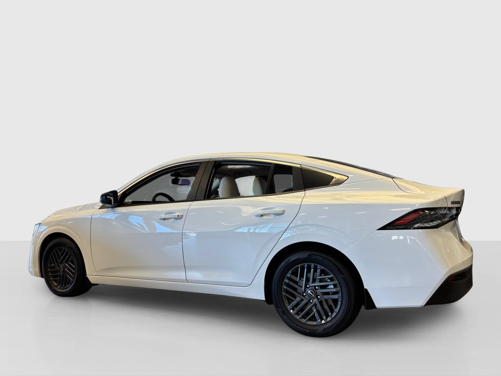 New 2026 Nissan Sentra SV w/ SV Convenience Package FWD image 2