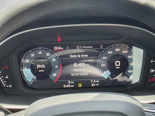 Used 2025 Audi Q3 2.0T Premium w/ Convenience Package AWD/4WD image 21