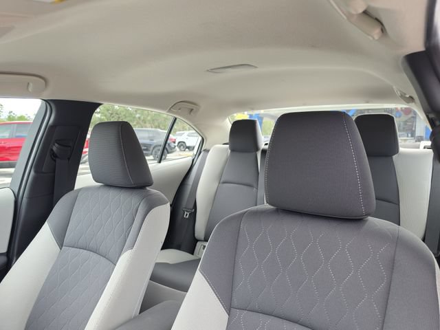 Used 2026 Toyota Corolla LE FWD image 23