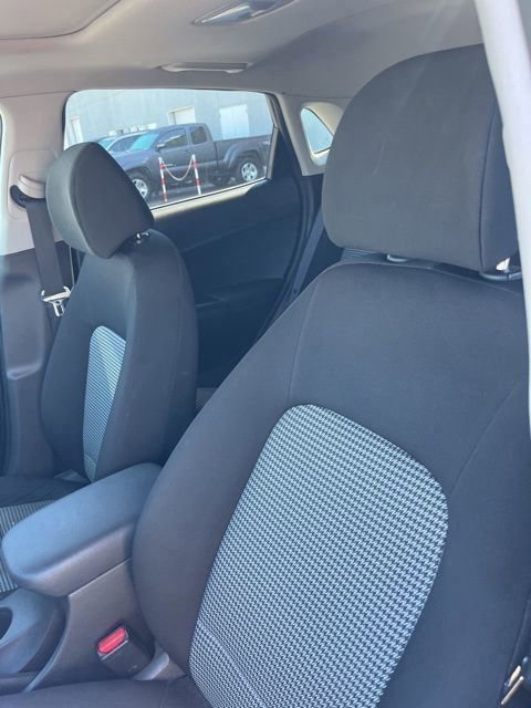 Used 2018 Hyundai Kona SEL w/ SEL Tech Package 02 image 11