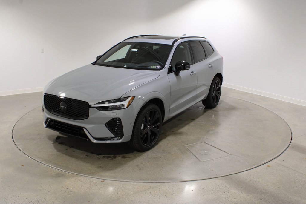 New 2026 Volvo XC60 B5 Ultra w/ Climate Package