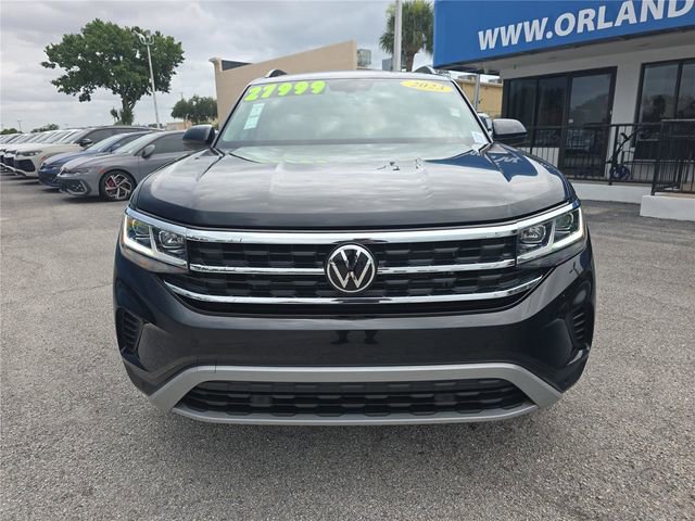 Used 2023 Volkswagen Atlas SE w/ Panoramic Sunroof Package FWD image 2