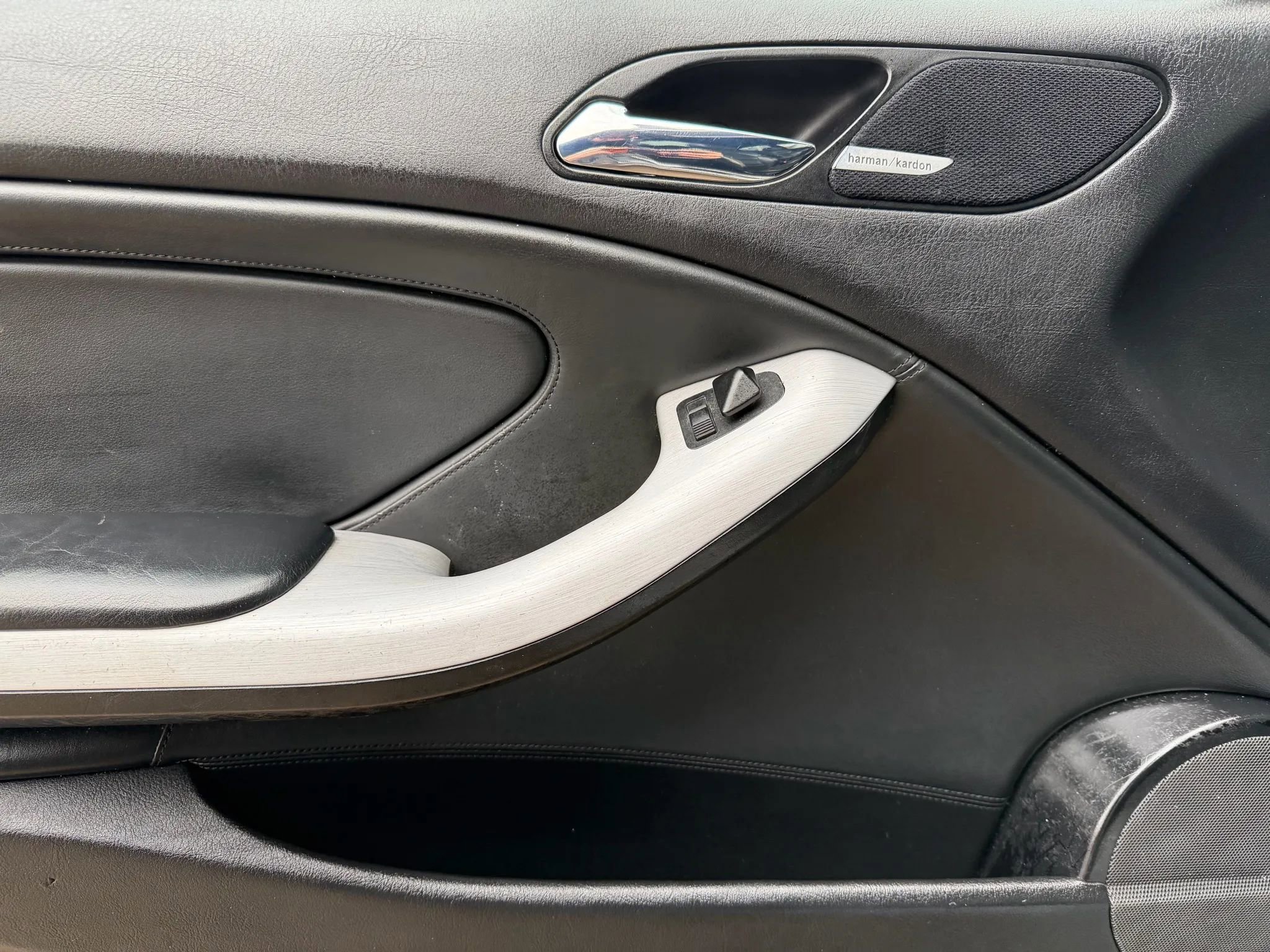 Used 2004 BMW M3 Coupe image 9