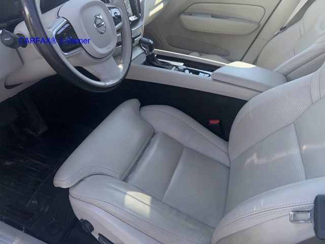 Used 2021 Volvo XC60 T5 Inscription image 17