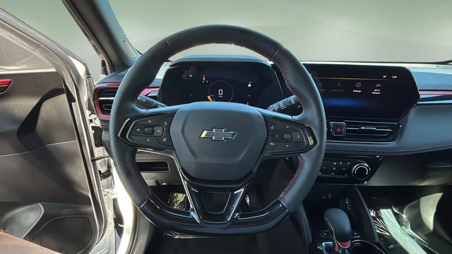 Used 2024 Chevrolet TrailBlazer RS image 14