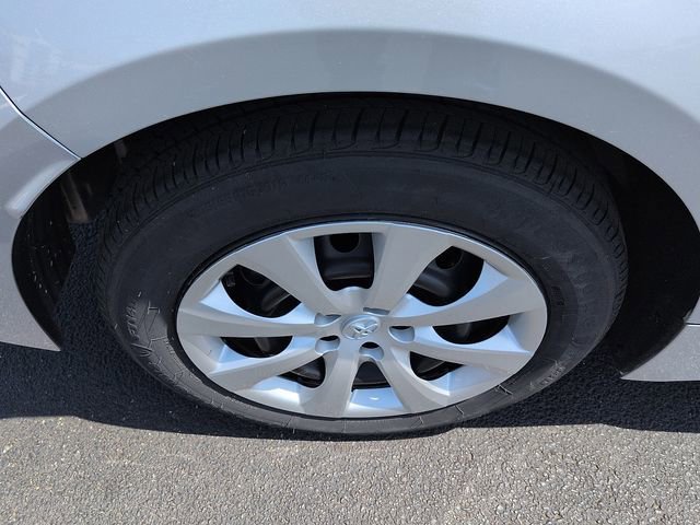 Certified 2025 Toyota Corolla LE FWD image 9