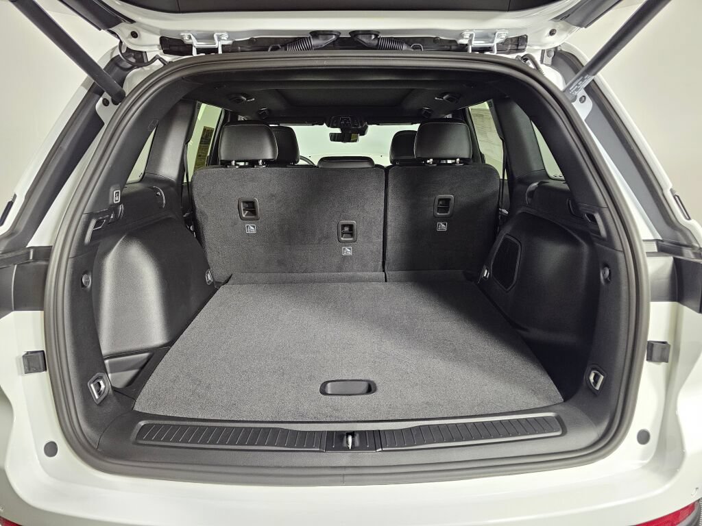 New 2026 Jeep Grand Cherokee Limited AWD/4WD image 15