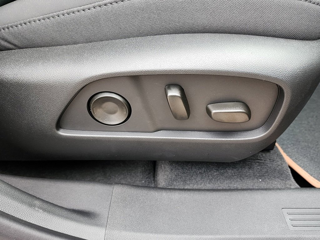 New 2026 GMC Terrain AT4 w/ Convenience Package III image 41