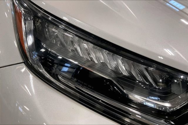 Used 2021 Honda CR-V Touring image 28