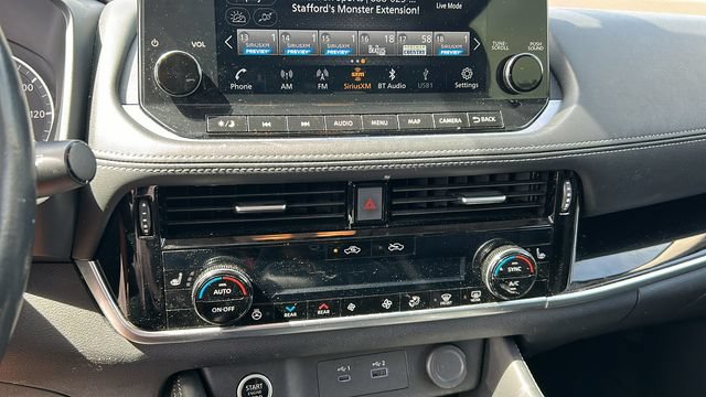 Certified 2023 Nissan Rogue SL w/ SL Premium Package AWD/4WD image 17