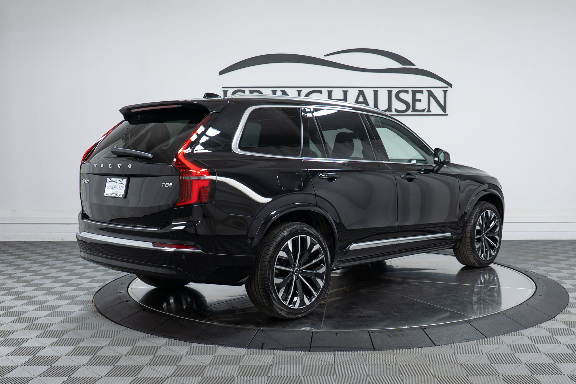 New 2026 Volvo XC90 T8 Plus w/ Protection Package Premier AWD/4WD image 5