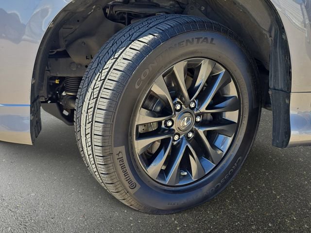 Used 2022 Lexus GX 460 Premium w/ Premium Plus Package image 36