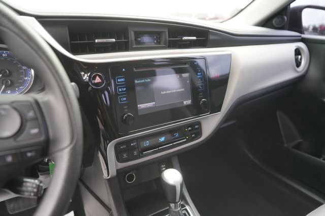 Used 2019 Toyota Corolla LE FWD image 26