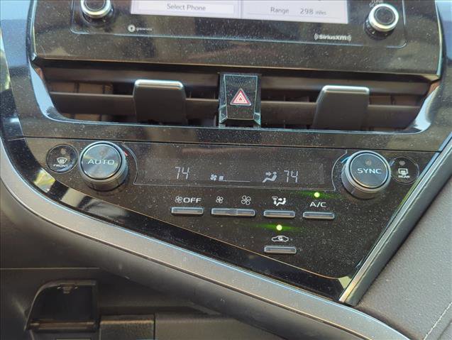 Used 2023 Toyota Camry LE image 18