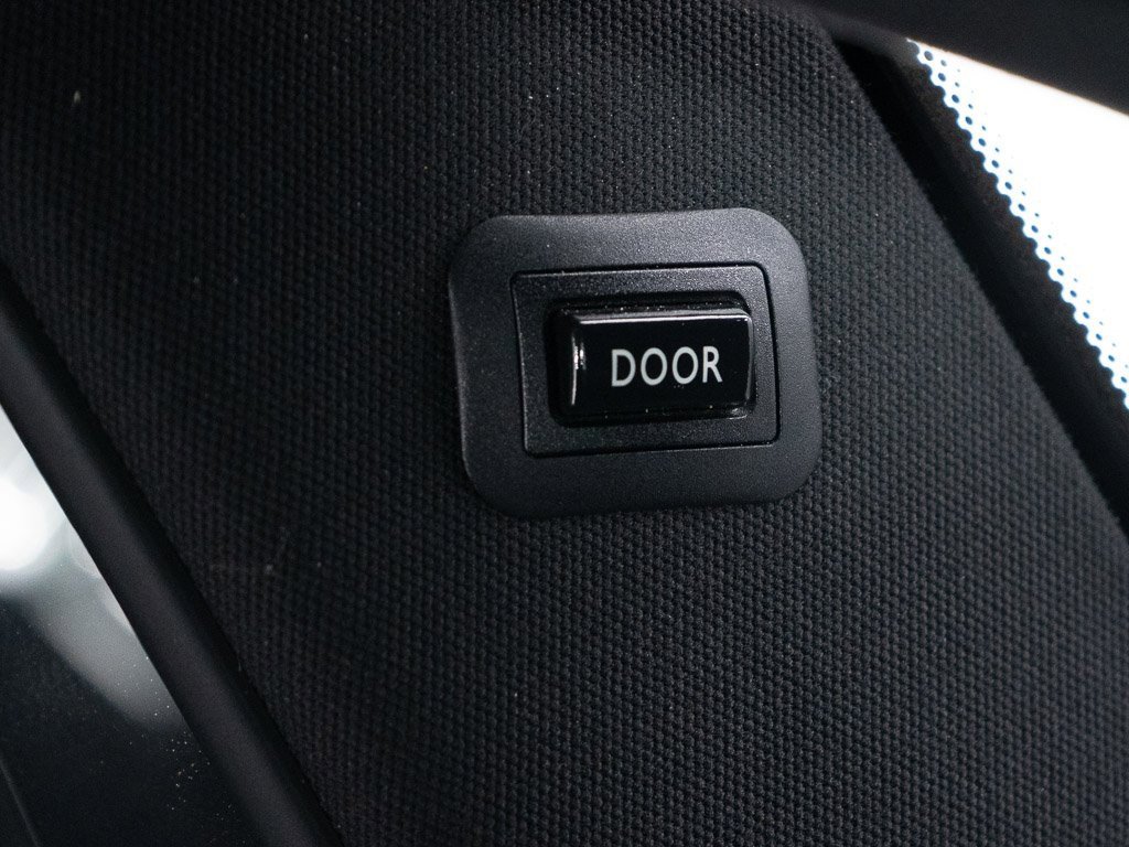 Certified 2017 Rolls-Royce Ghost image 28