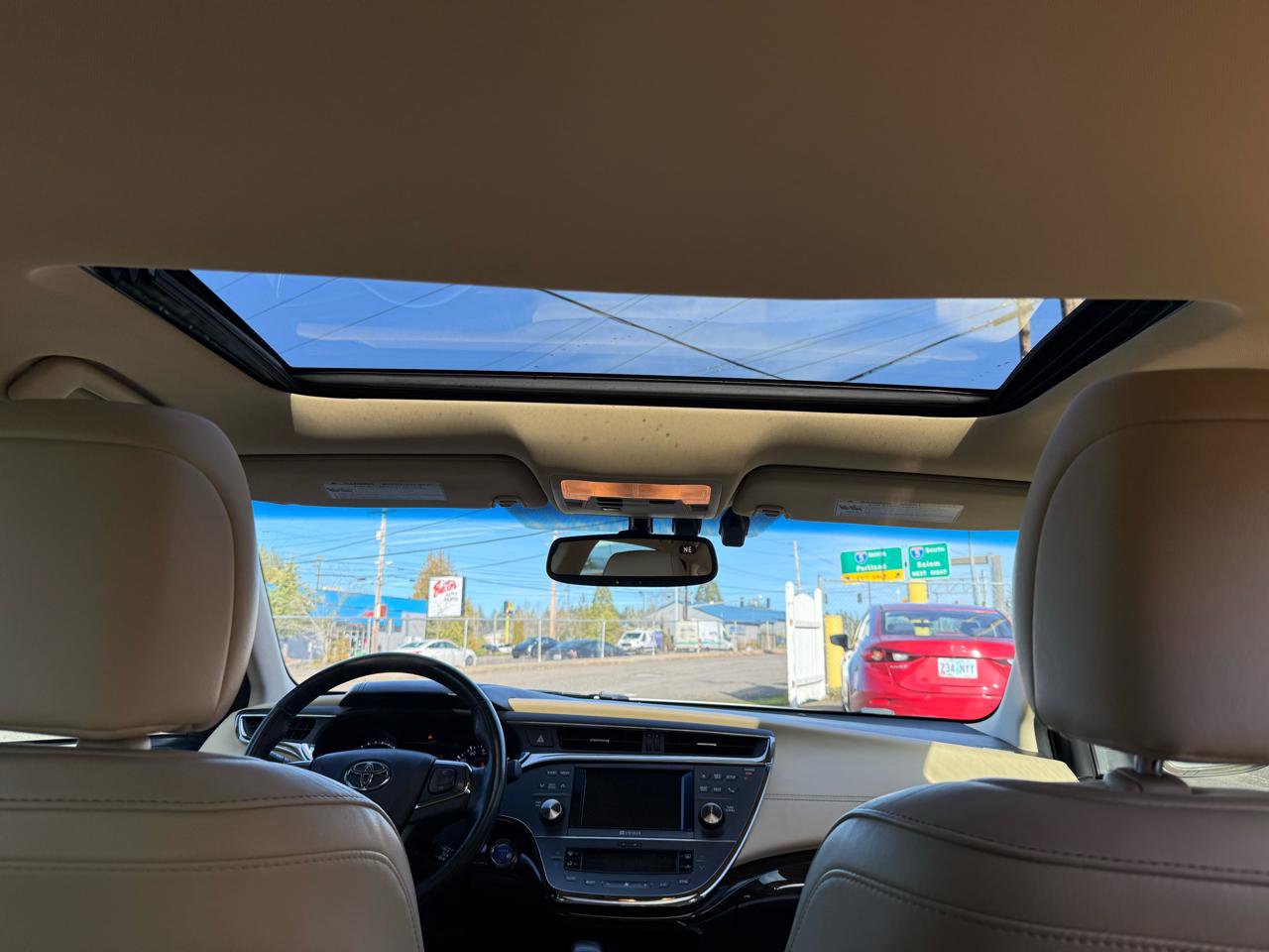 Used 2013 Toyota Avalon Limited image 23