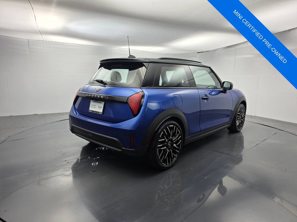 Used 2025 MINI Cooper S FWD image 4