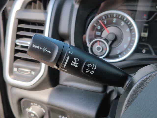 Used 2022 RAM 1500 Big Horn AWD/4WD image 25